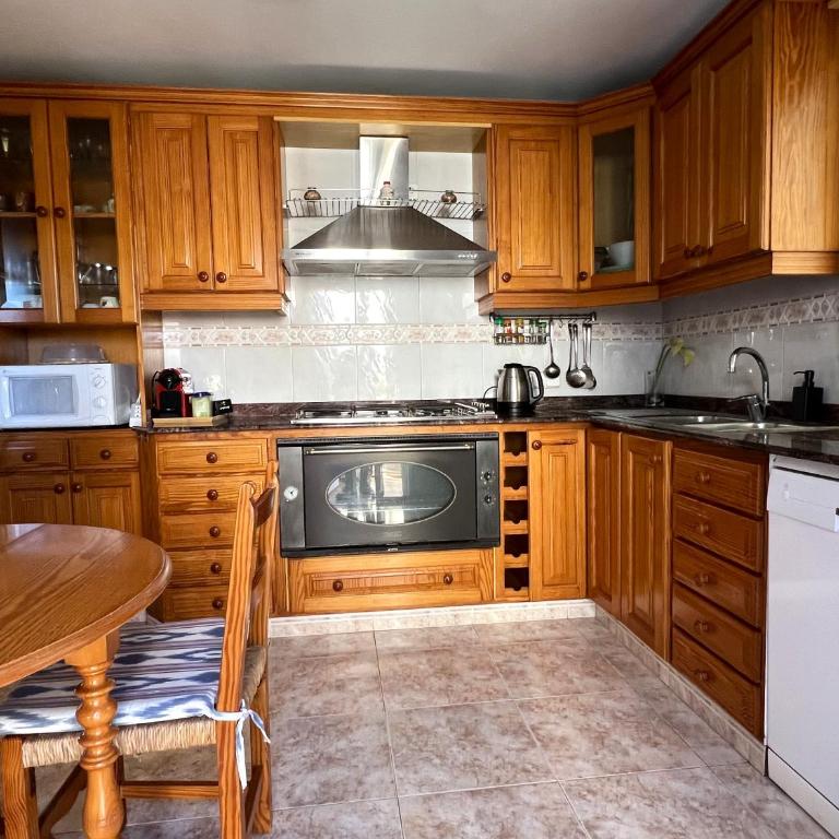 Mallorca Casa Torrens 50 m from Alcudia Beach - Casa de 3 dormitorios - 19