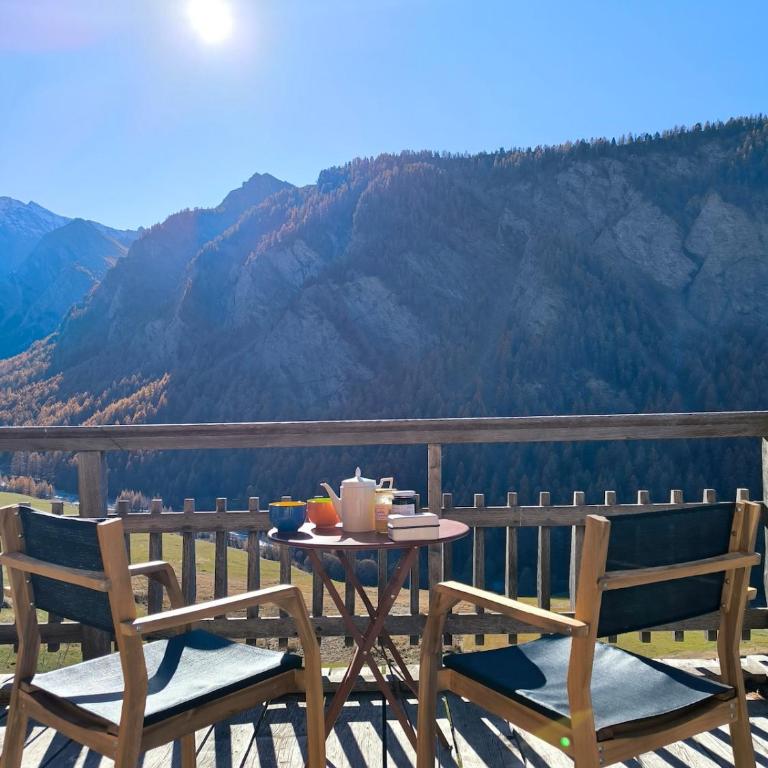 Authentique chalet du Queyras - Saint Véran - Parc naturel du Queyras - Chalet - 2