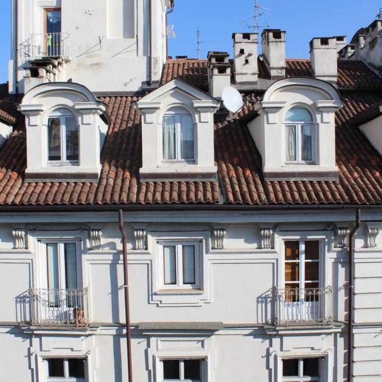 Joie de vivre Torino Garibaldi - One-Bedroom Apartment - 2
