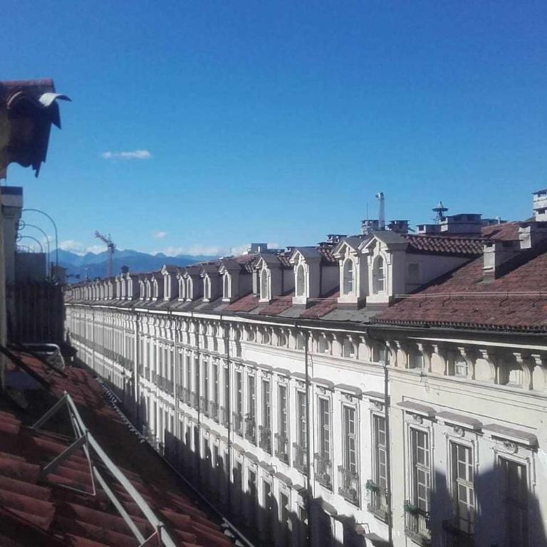 Joie de vivre Torino Garibaldi - One-Bedroom Apartment - 5