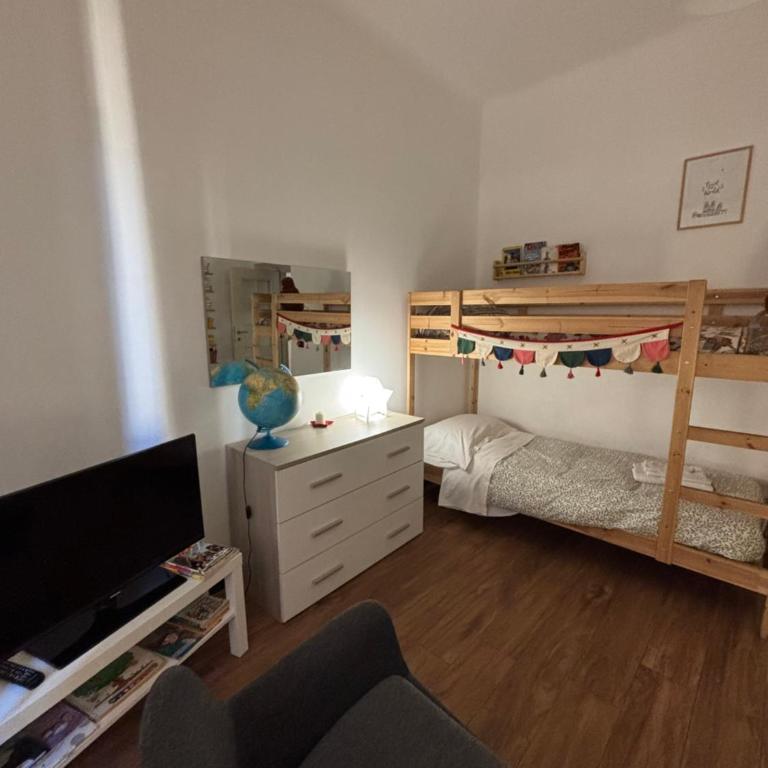 Colombo House e L'isola che non c'è - Appartamento con 2 Camere da Letto - 10