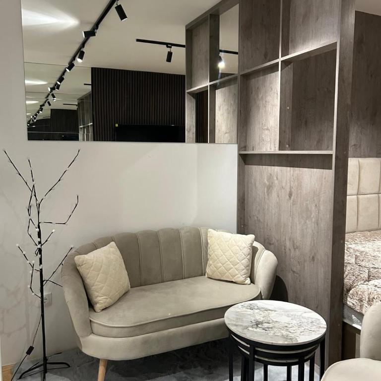 Studio Vučko - One-Bedroom Apartment - 13