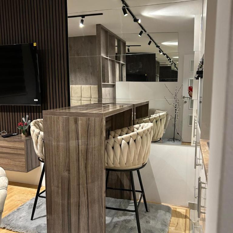 Studio Vučko - One-Bedroom Apartment - 2