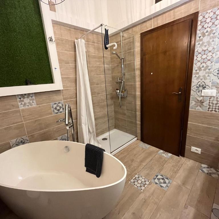 Giraffe art Ducati BLQ apartment - Appartamento con 1 Camera da Letto - 2