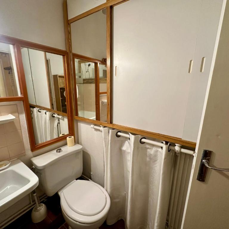 T2 fonctionnel Les Angles - 4 pers, Parking, Ski proche - FR-1-758-36 - Appartement - 12