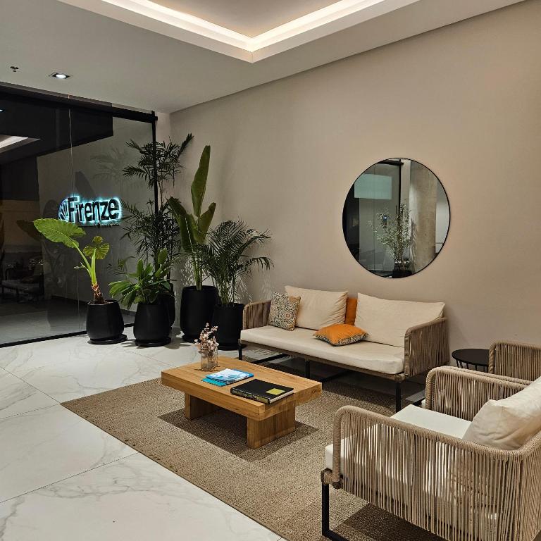 Apartment 7th floor, steps shopping - Apartamento de 1 dormitorio - 21