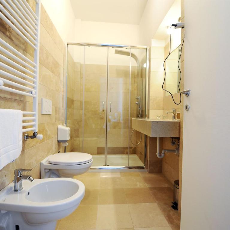 Vista Sui Sassi Guest House - Junior Suite con Balcone e Vista - 11