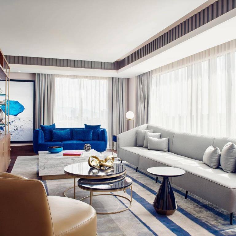 JW Marriott Hotel Monterrey Valle - Presidential suite with Concierge lounge access and 1 King - 5