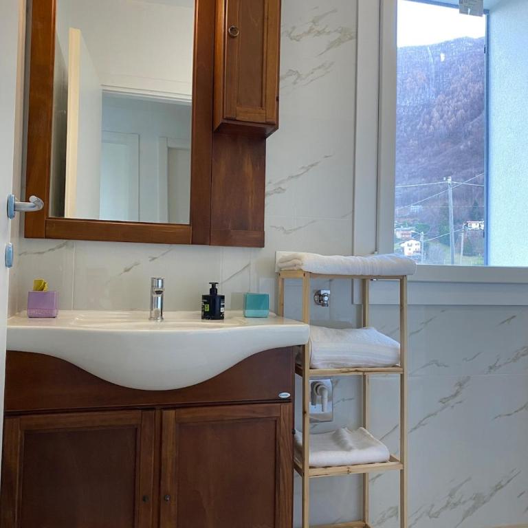 Villa Carlotta Rossa - Holiday Home with garden and pool - Casa Vacanze con 3 Camere da Letto - 20
