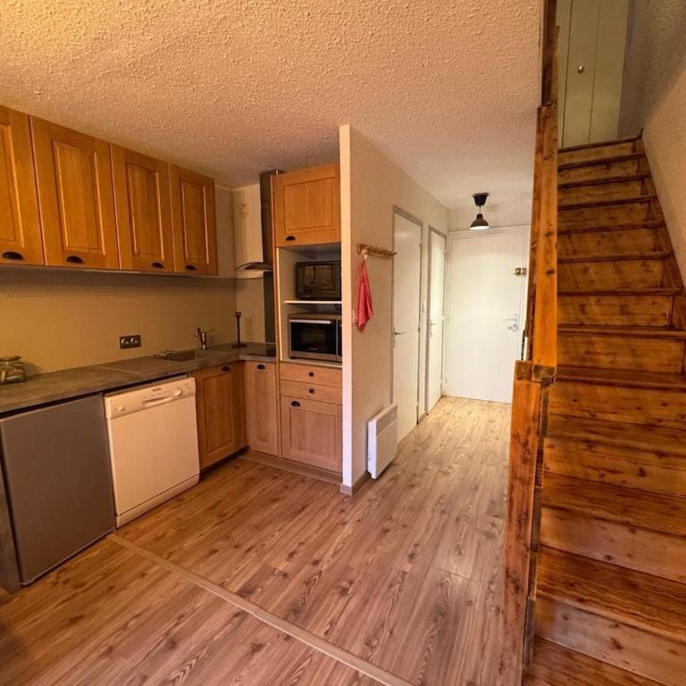 Renovated Duplex Apartment - 8 guests - Apartment mit 1 Schlafzimmer, Balkon und Bergblick - 25