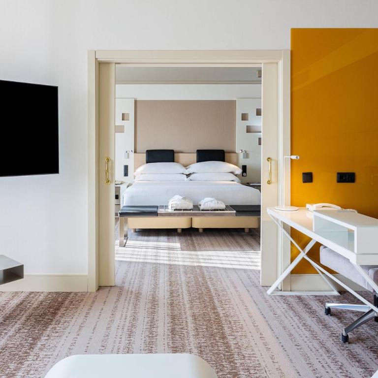Madrid Marriott Auditorium Hotel & Conference Center - Suite Executive con cama extragrande y acceso al salón - 5