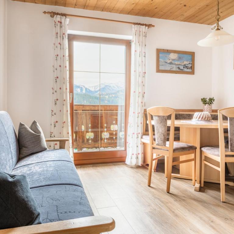 Prechtlhof in Flachau - Two-Bedroom Apartment with View - 5