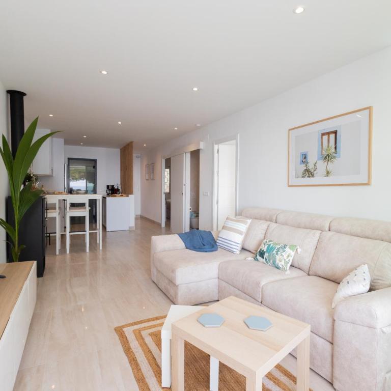 Seaside Spa Luxury Flat - Jacuzzi - Sauna - Sea view - Two-Bedroom Apartment - 30