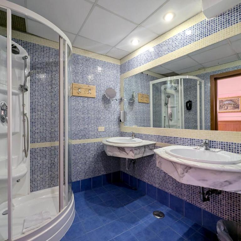 Hotel Philia - Camera Matrimoniale Standard - 13