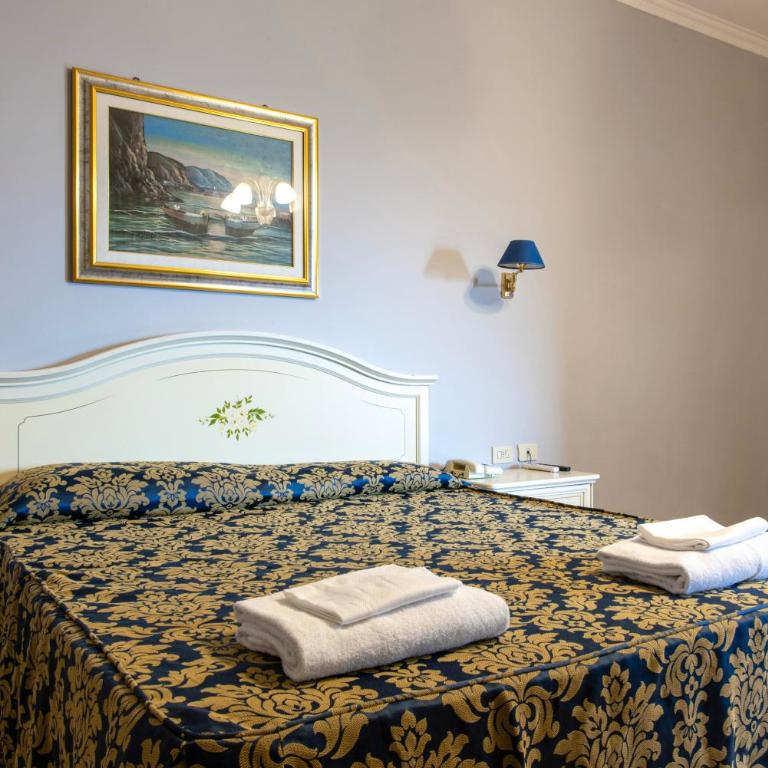 Hotel Philia - Camera Matrimoniale Standard - 16
