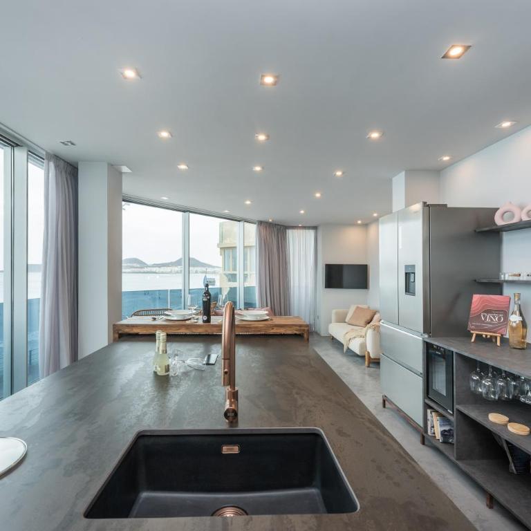 Gold Suite Canteras by Canarias Homelidays - Apartamento Suite - 17