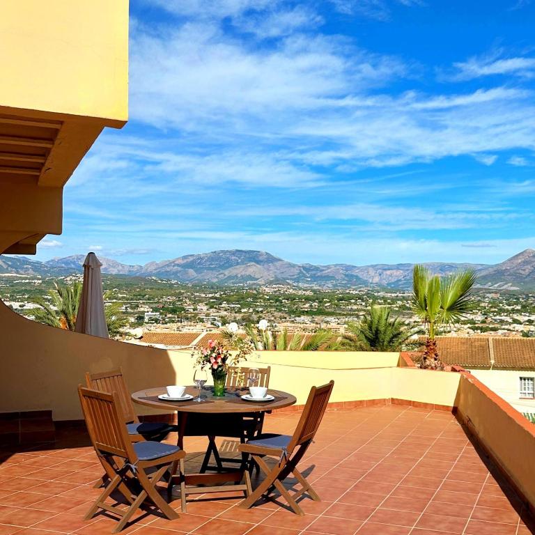 Albir Hills Apartments - One-Bedroom Premium Apartment - 3