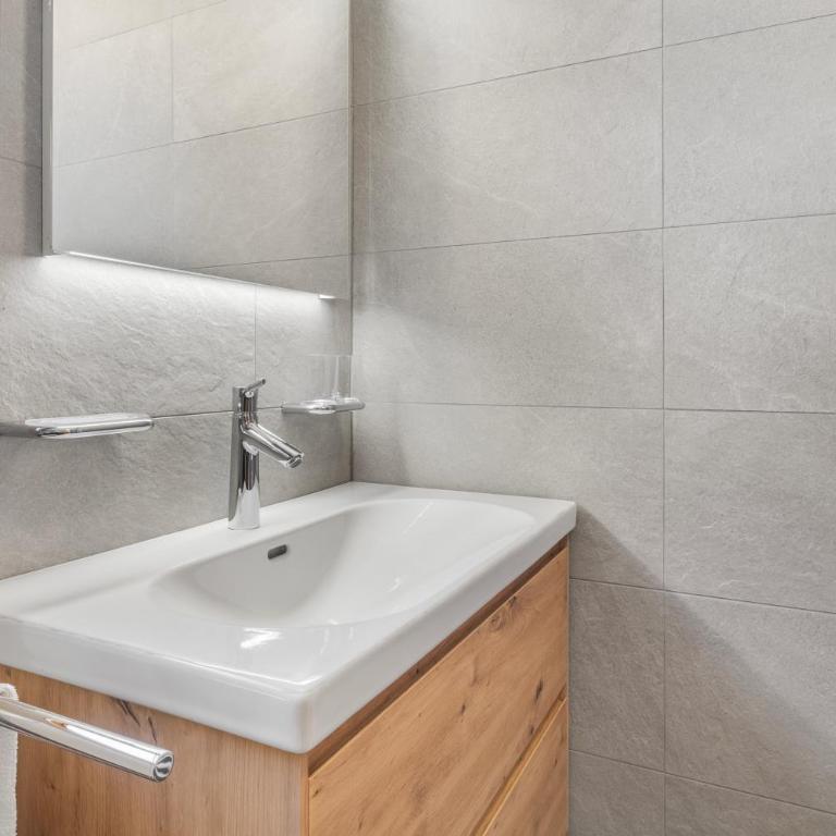 Appartement ski aux pieds - domaine des 4 Vallées - Apartment mit 2 Schlafzimmern - 23