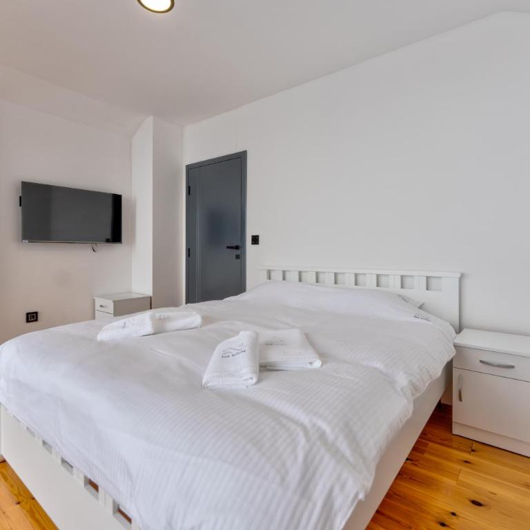 The Nook Zlatibor - Two-Bedroom House - 11