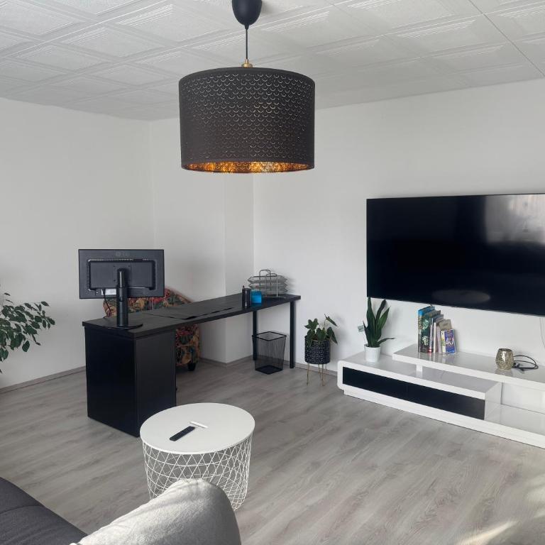 Schöne Wohnung in grüner Lage mit Fitnessgerät - Apartment mit 1 Schlafzimmer - 4