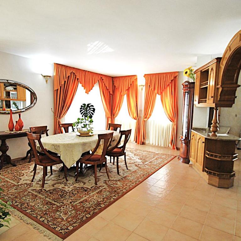 Holiday villa in 10 min from Fuengirola beach with sea views pool BBQ parking WiFi aircon big garden - Villa con piscina privada - 3