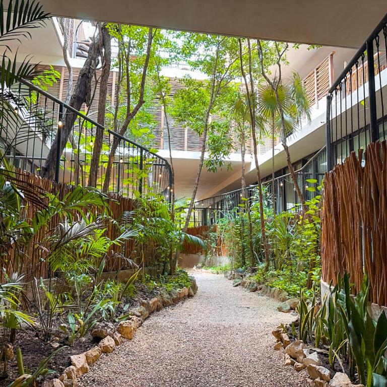 Exclusive Penthouse with Private Plunge Pool and Terrace - Apartamento - 64