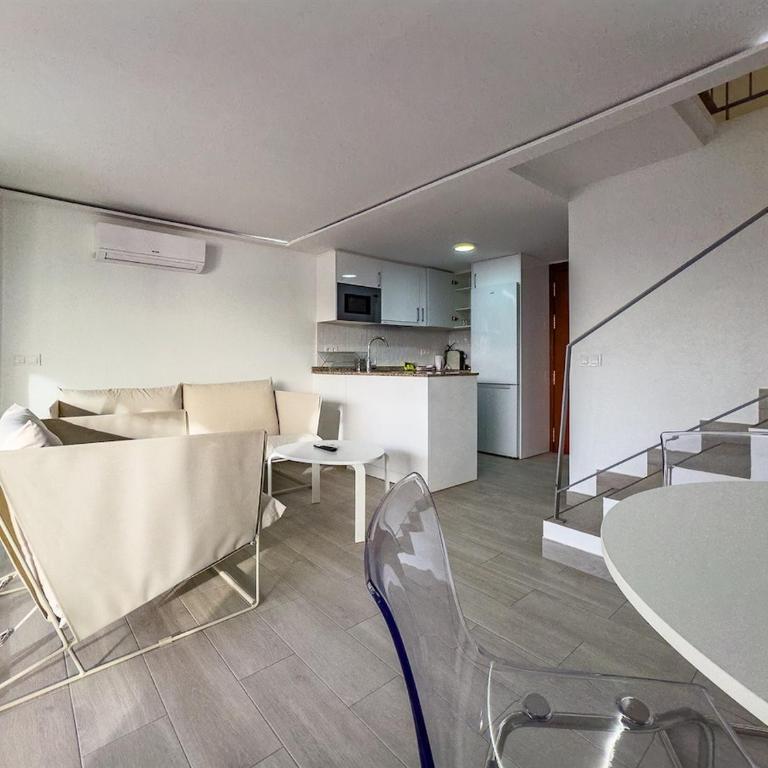 Skol 304 A - 2 Bedroom Duplex Marbella Center First Line Beach - Two-Bedroom Apartment - 3