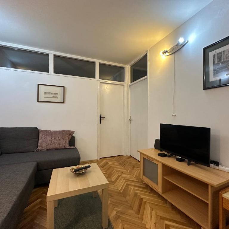 City Centre Retreat Pionir Apartment - Apartman sa 1 Spavaćom Sobom - 5