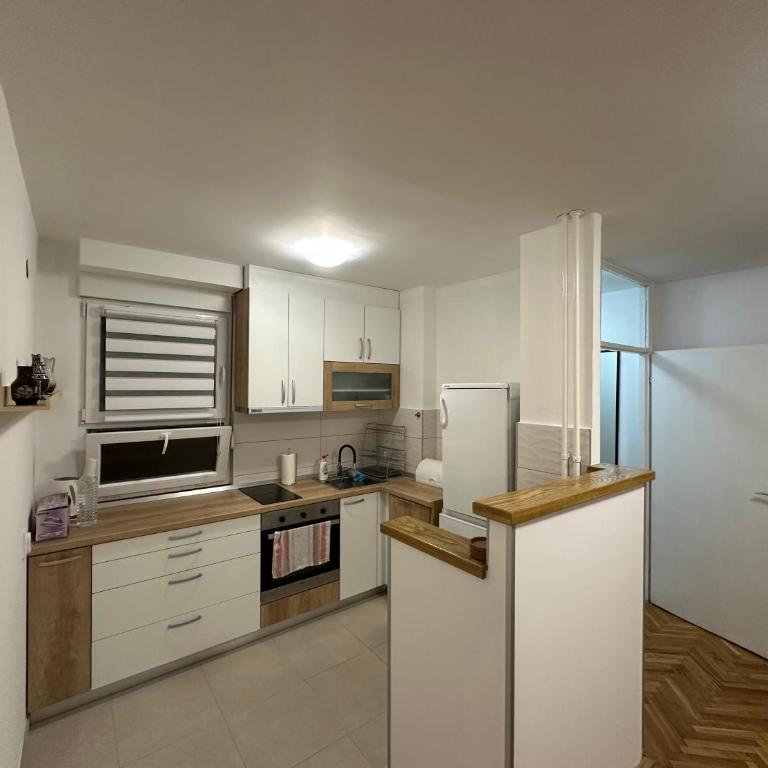 City Centre Retreat Pionir Apartment - Apartman sa 1 Spavaćom Sobom - 6