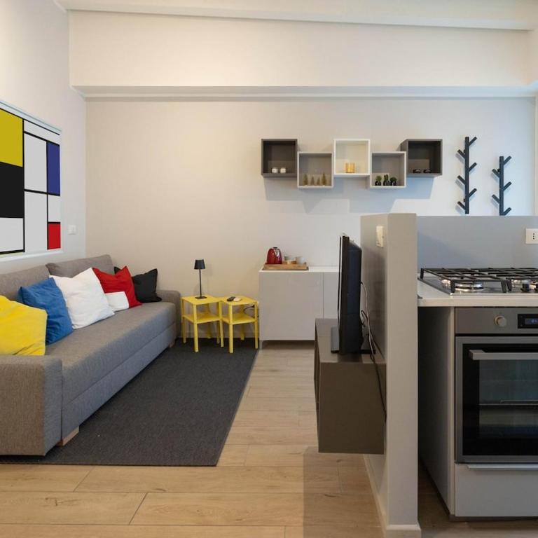 Mondrian Apartment l BB Apartments Trieste - Two-Bedroom Apartment - 3
