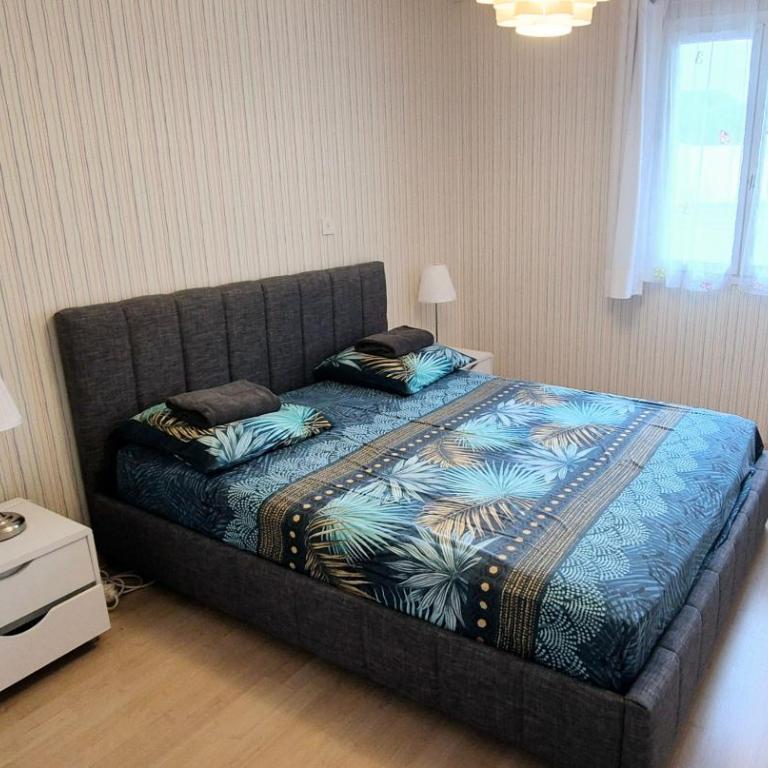 Villa 5mn mer, 8pers, 100m2, grande terrasse, clim - Villa Standard - 20