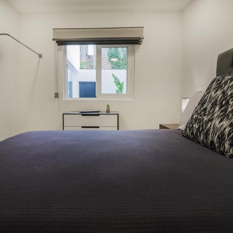 Modern Stadium Bungalow - Two-Bedroom Apartment - 21