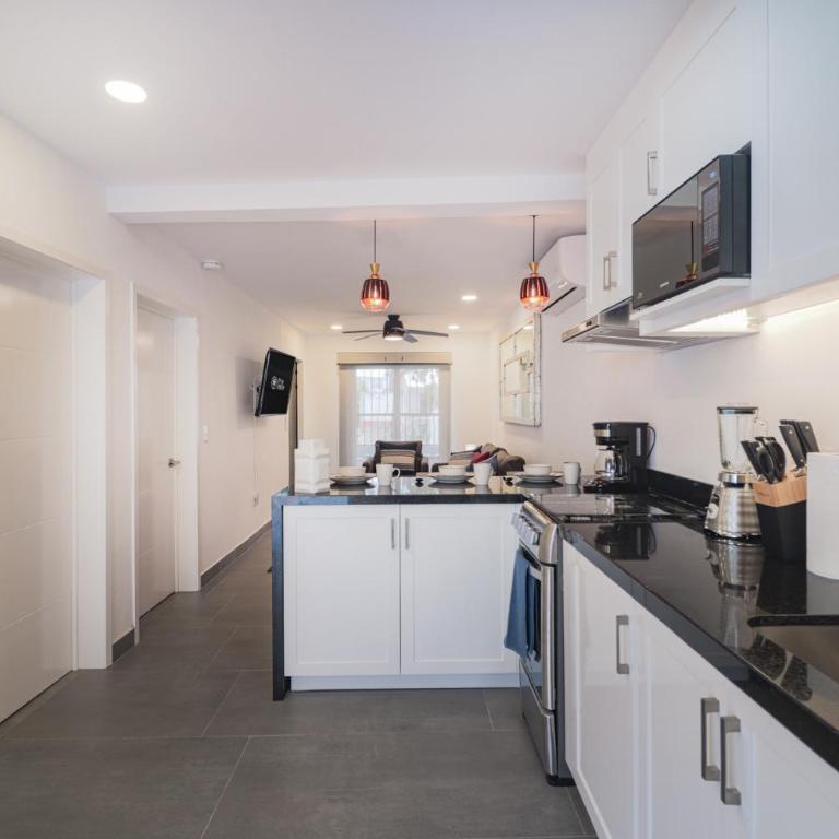Modern Stadium Bungalow - Two-Bedroom Apartment - 8