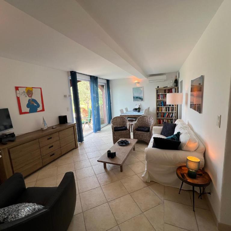 Villa Marcelle - Appartement 2 Chambres - Vue sur Jardin - 2