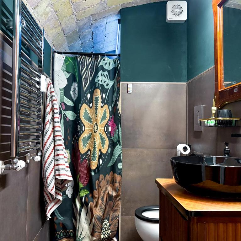 The shelter - One-Bedroom Apartment - 30
