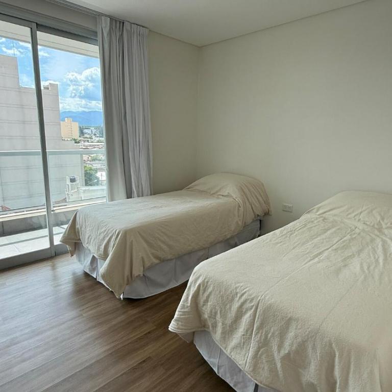 Nuevo Departamento en lugar estrategico de Salta - Apartamento de 2 dormitorios - 12