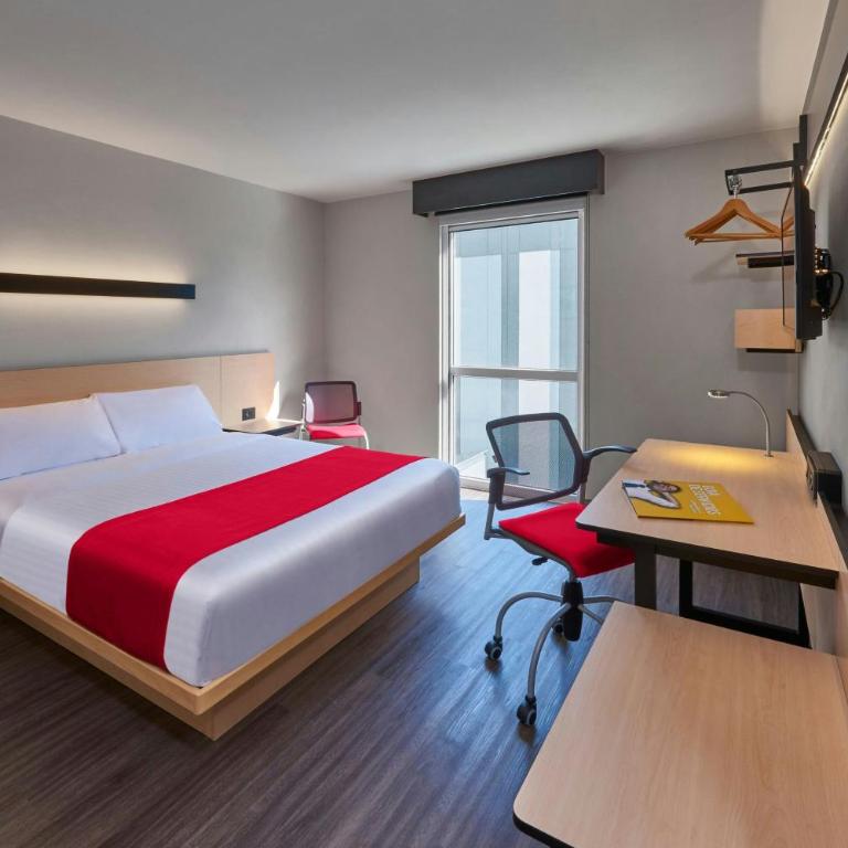 City Express by Marriott La Raza - Queen Room - 1