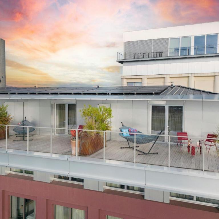 Moxy Bordeaux - Chambre Moxy Sleeper avec Toit-Terrasse - Vue sur Port - 9