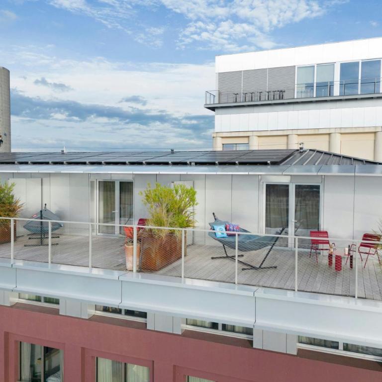 Moxy Bordeaux - Chambre Moxy Sleeper avec Toit-Terrasse - Vue sur Port - 10