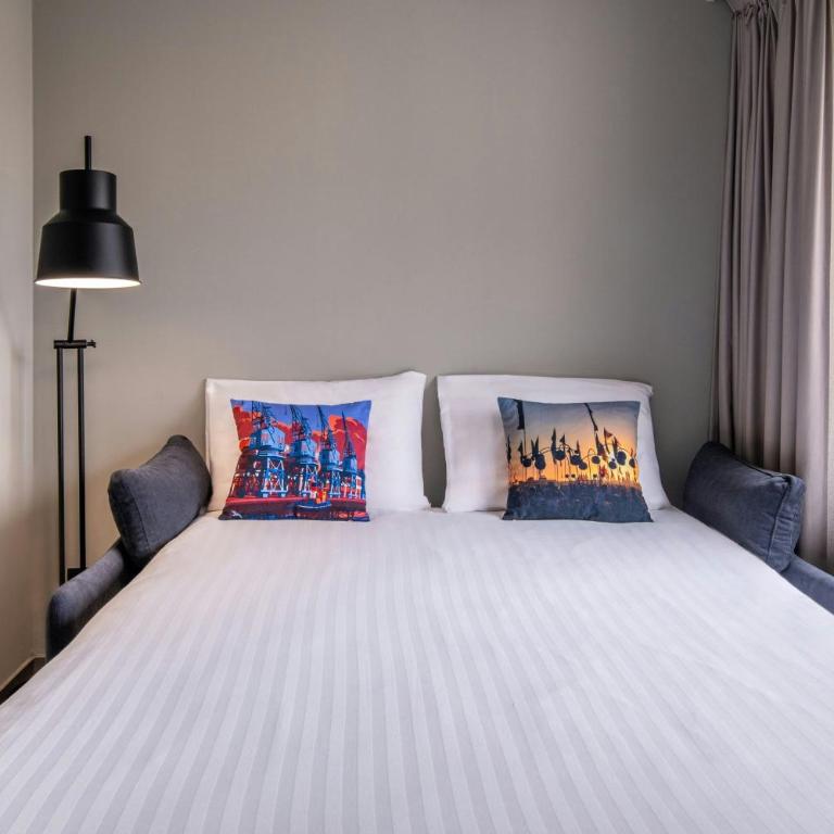 Moxy Bordeaux - Chambre Lit Queen-Size Moxy Mega Sleeper avec Canapé-Lit - 4