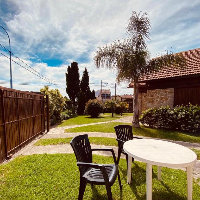 Departamento en Complejito Punta Mogotes, con parque y cerca de la playa - Apartamento de 1 dormitorio con vistas al parque - 2