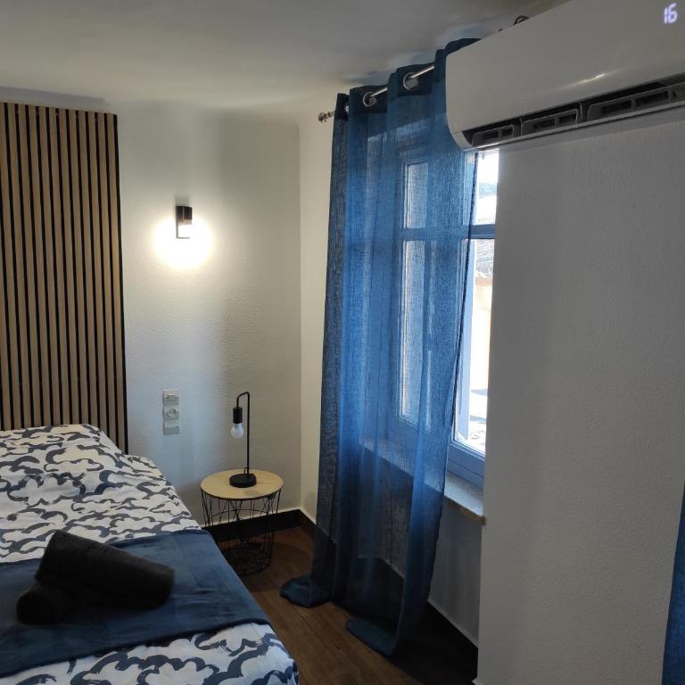 Le Gaffier, maison au pied de la Cité, climatisation, 2 chambres et belle cour sans vis à vis - Casa de 2 dormitorios - 27