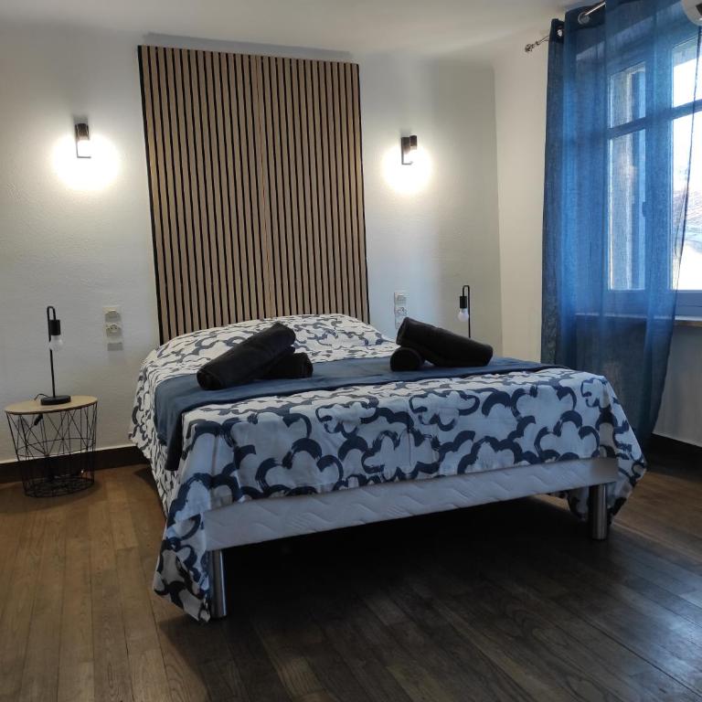 Le Gaffier, maison au pied de la Cité, climatisation, 2 chambres et belle cour sans vis à vis - Casa de 2 dormitorios - 25