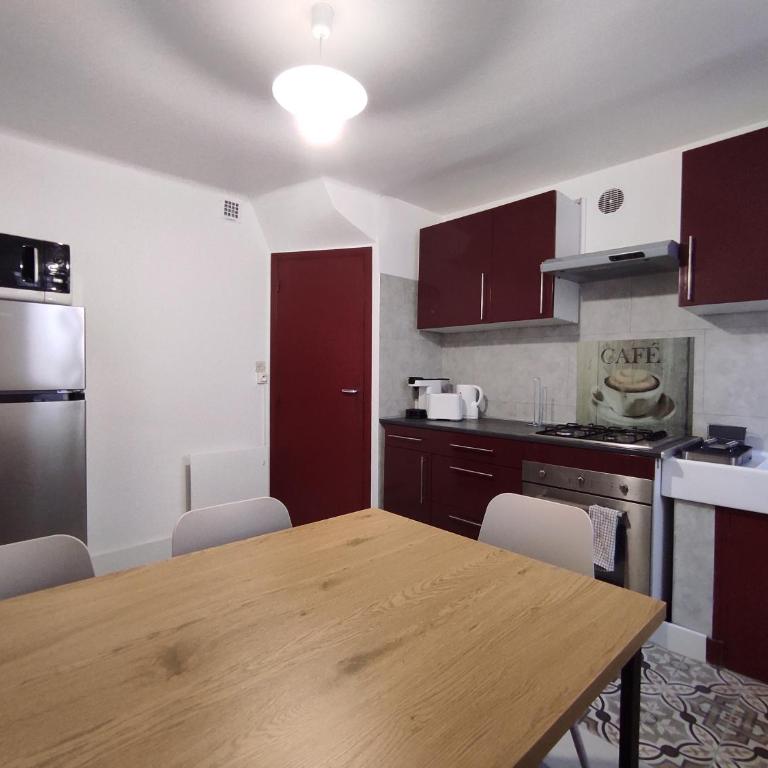 Le Gaffier, maison au pied de la Cité, climatisation, 2 chambres et belle cour sans vis à vis - Casa de 2 dormitorios - 10