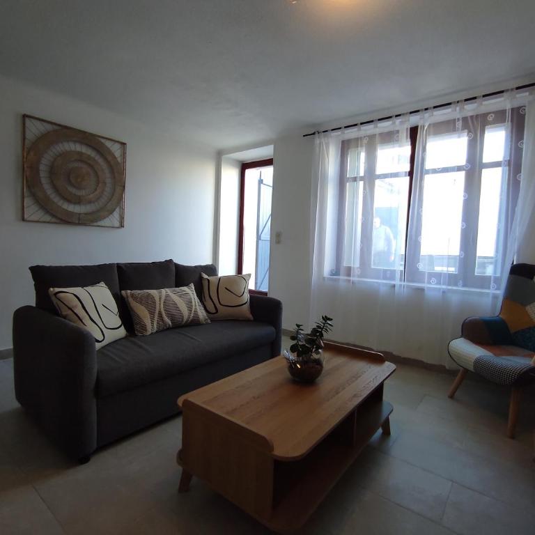 Le Gaffier, maison au pied de la Cité, climatisation, 2 chambres et belle cour sans vis à vis - Casa de 2 dormitorios - 17