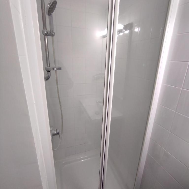 Le Gaffier, maison au pied de la Cité, climatisation, 2 chambres et belle cour sans vis à vis - Casa de 2 dormitorios - 32