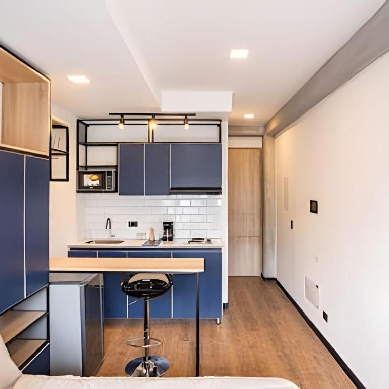 Apartamento cerca a la embajada US y al movistar arena - Estudio con balcón - 6