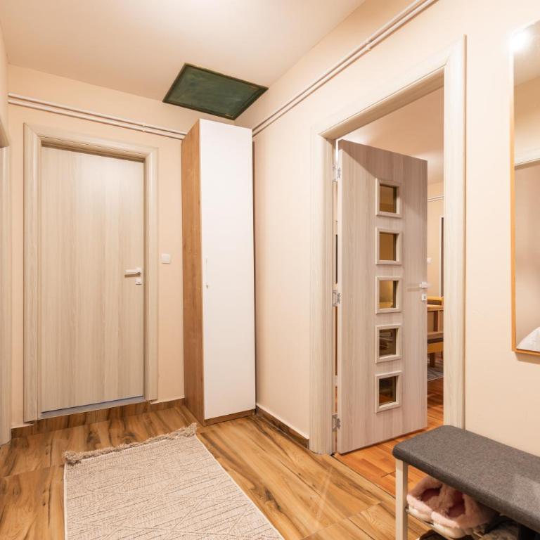 4 Chalets - Koliba sa 2 Spavaće Sobe - 2