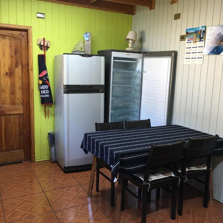 Refugio de la Patagonia - Three-Bedroom House - 44