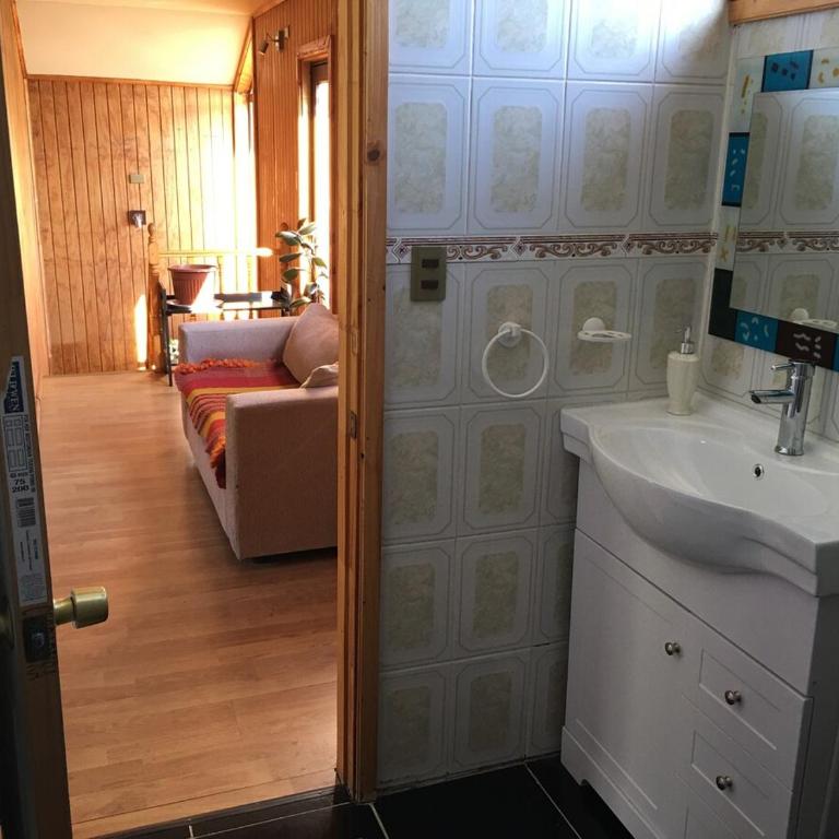 Refugio de la Patagonia - Three-Bedroom House - 47
